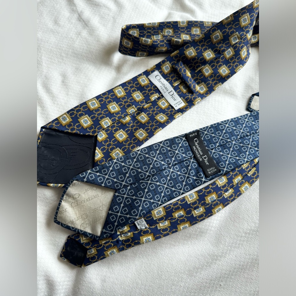 2 Mens Ties ( Christian Dior) - Picture 7 of 15